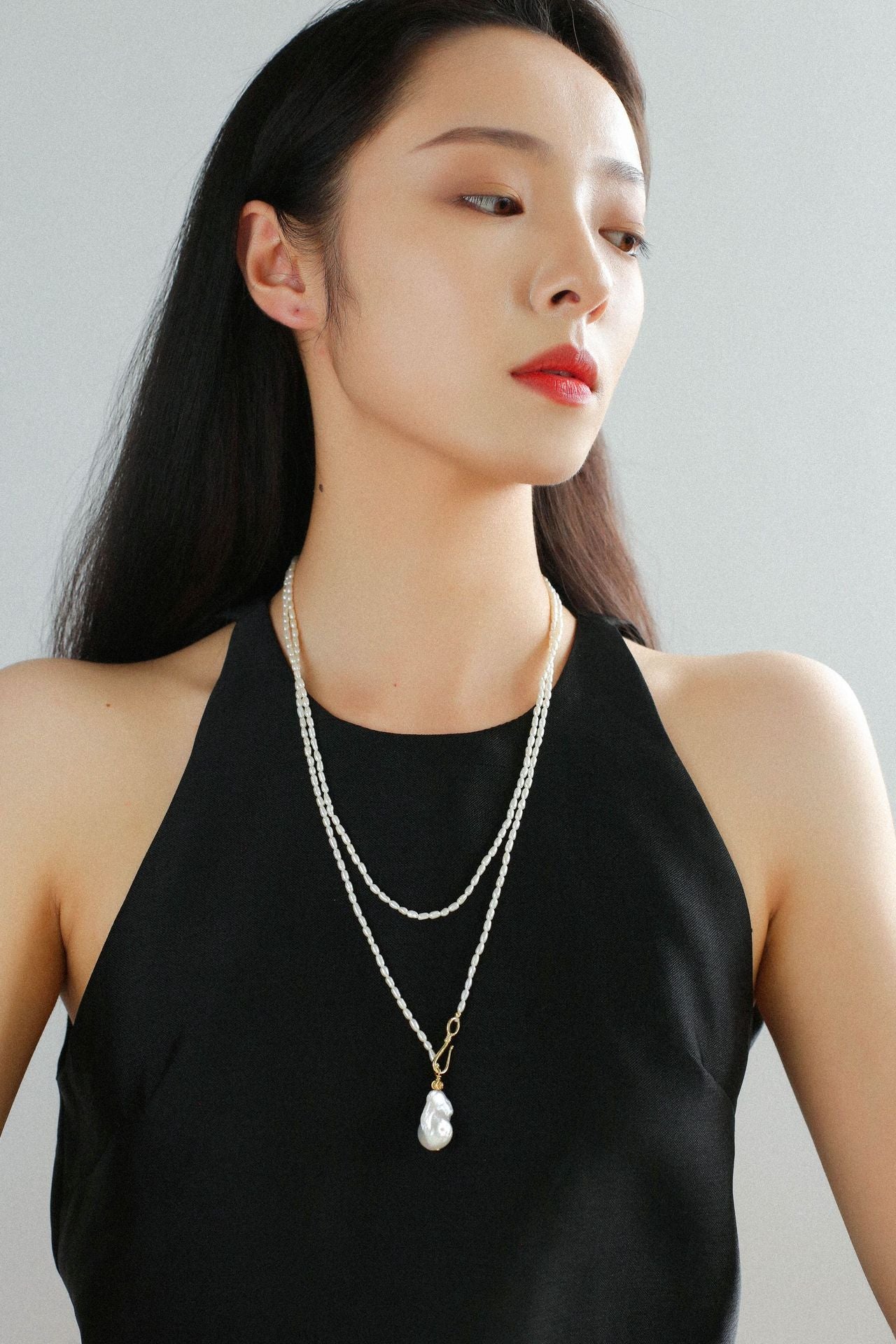 Layered Baroque Pearl Bead Necklace