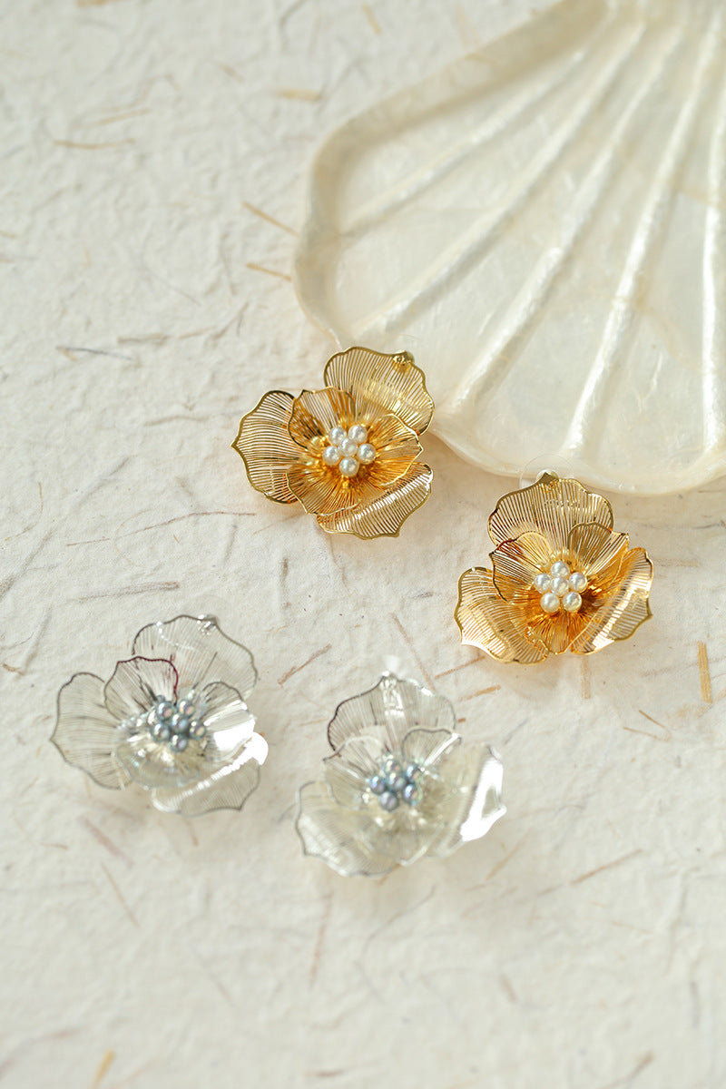 Bloomcraft Pearl Petal Earrings