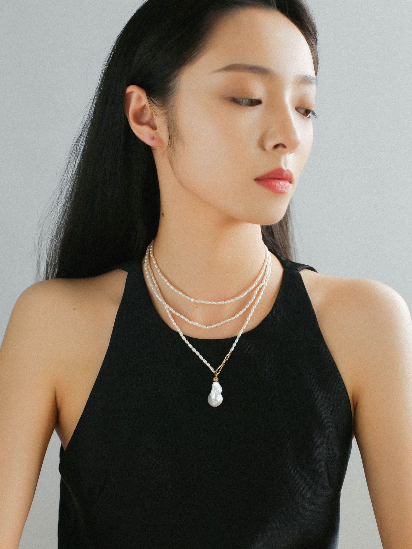 Layered Baroque Pearl Bead Necklace