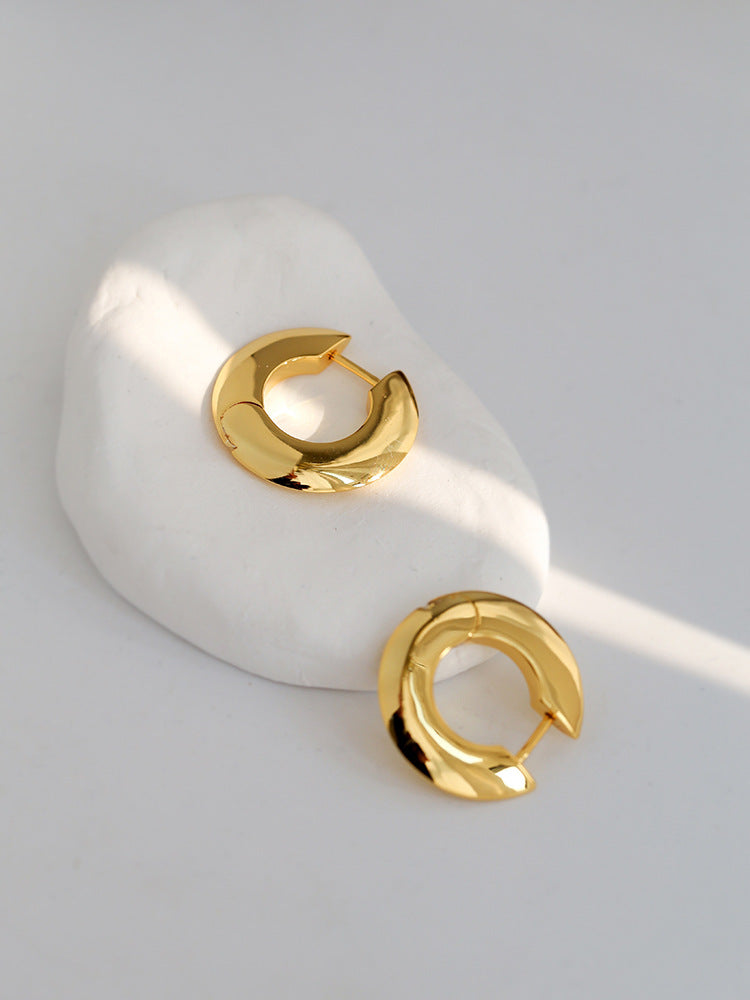 Sculpted Shine Chunky Hoop Earrings