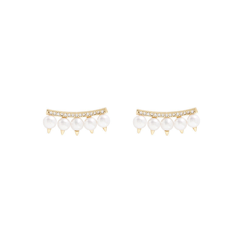 Smiling Arc Pearl Stud Earrings