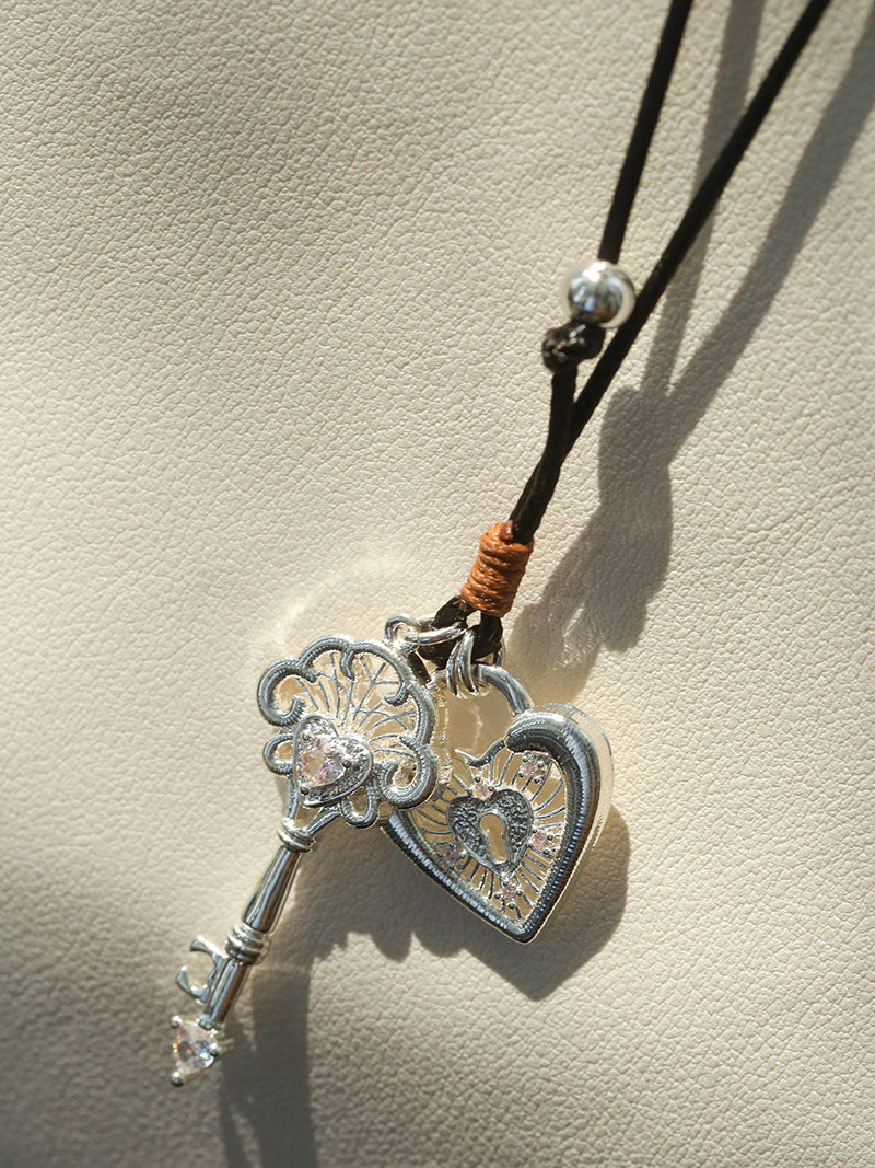 Key & Heart Pendant Rope Necklace