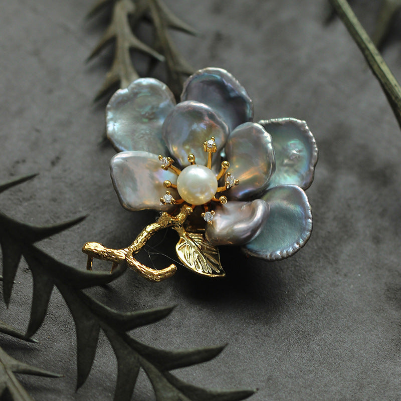 Baroque Pearl Eight-Petal Flower Brooch