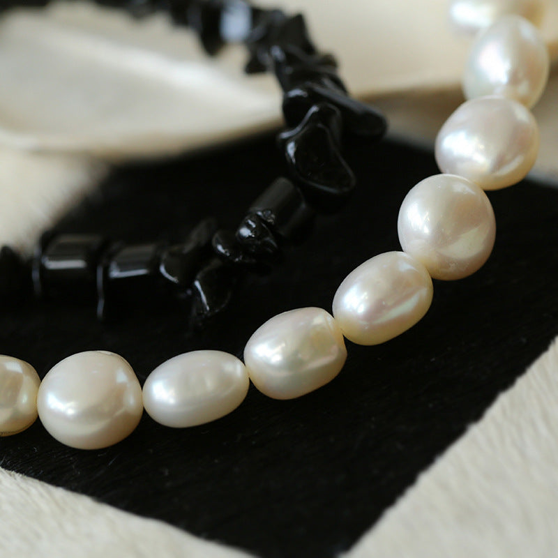 Luna Contrast Necklace