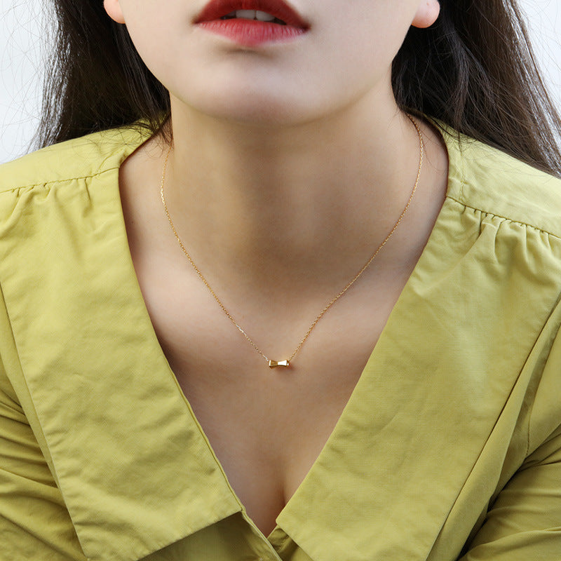 Luna Bow Necklace