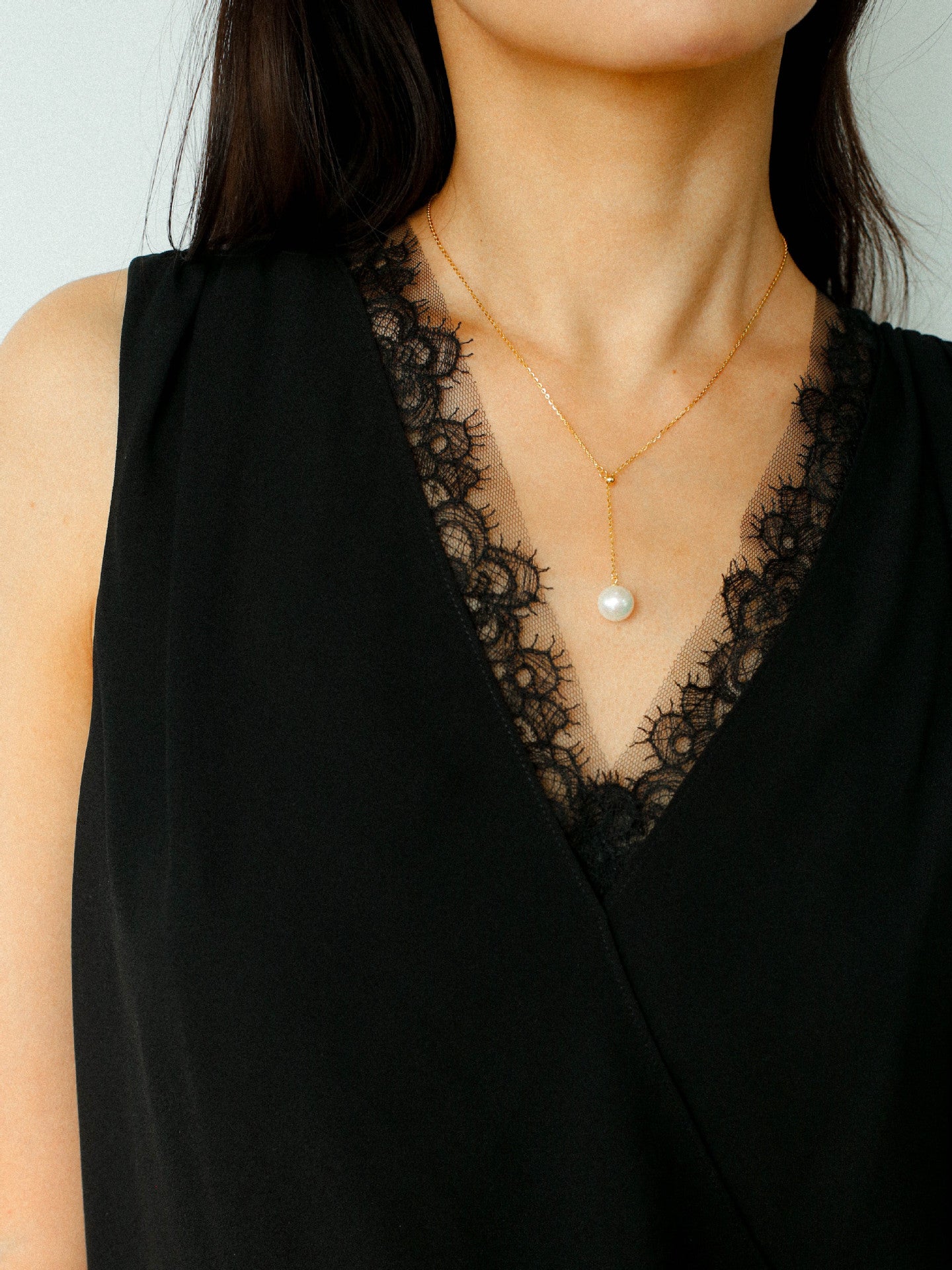 925 Sterling Silver Adjustable Round Pearl Y Necklace
