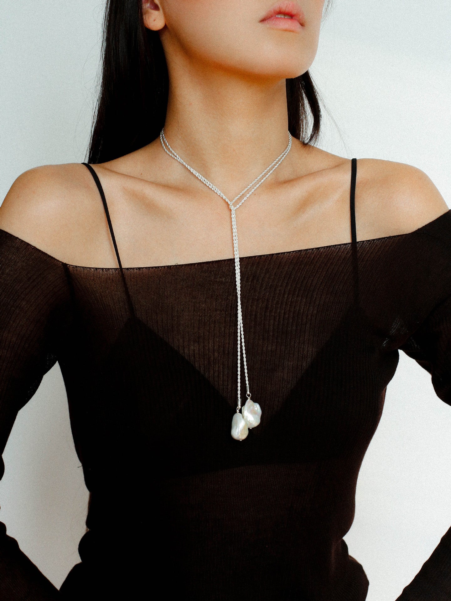 Baroque Twisted Chain Pearl Pendant Necklace