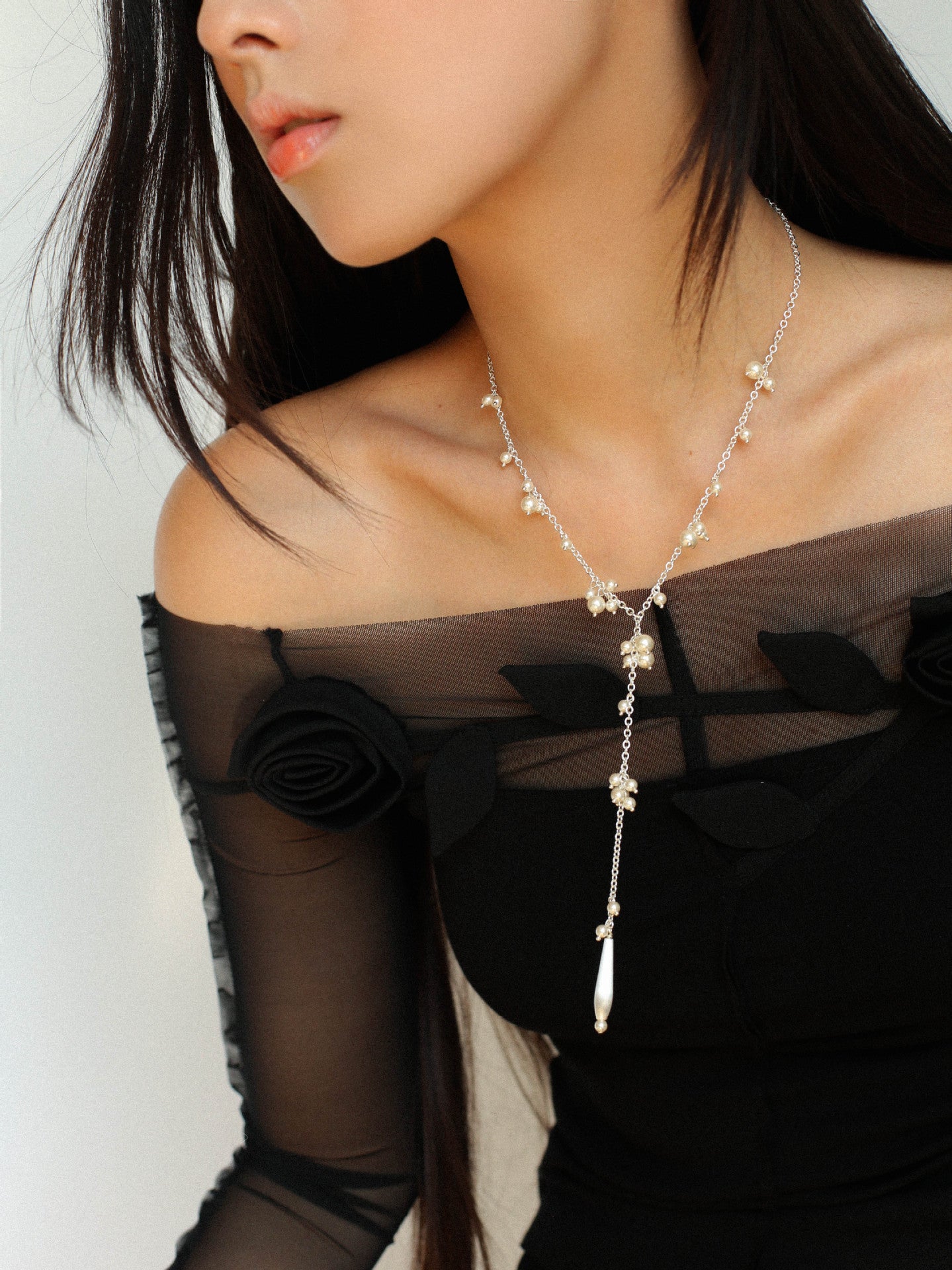 Dewdrop Elegance Y-Pearl Necklace