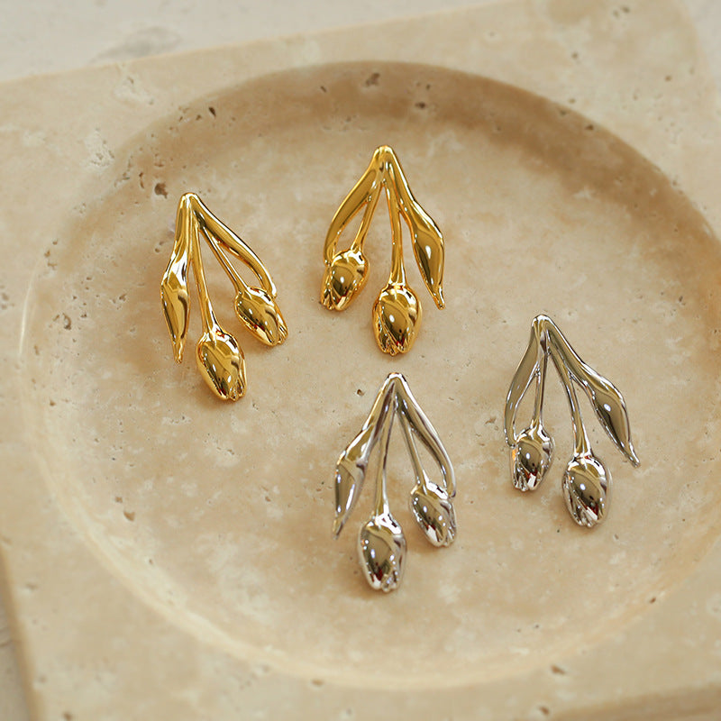 Tulip Grace Metal Flower Earrings