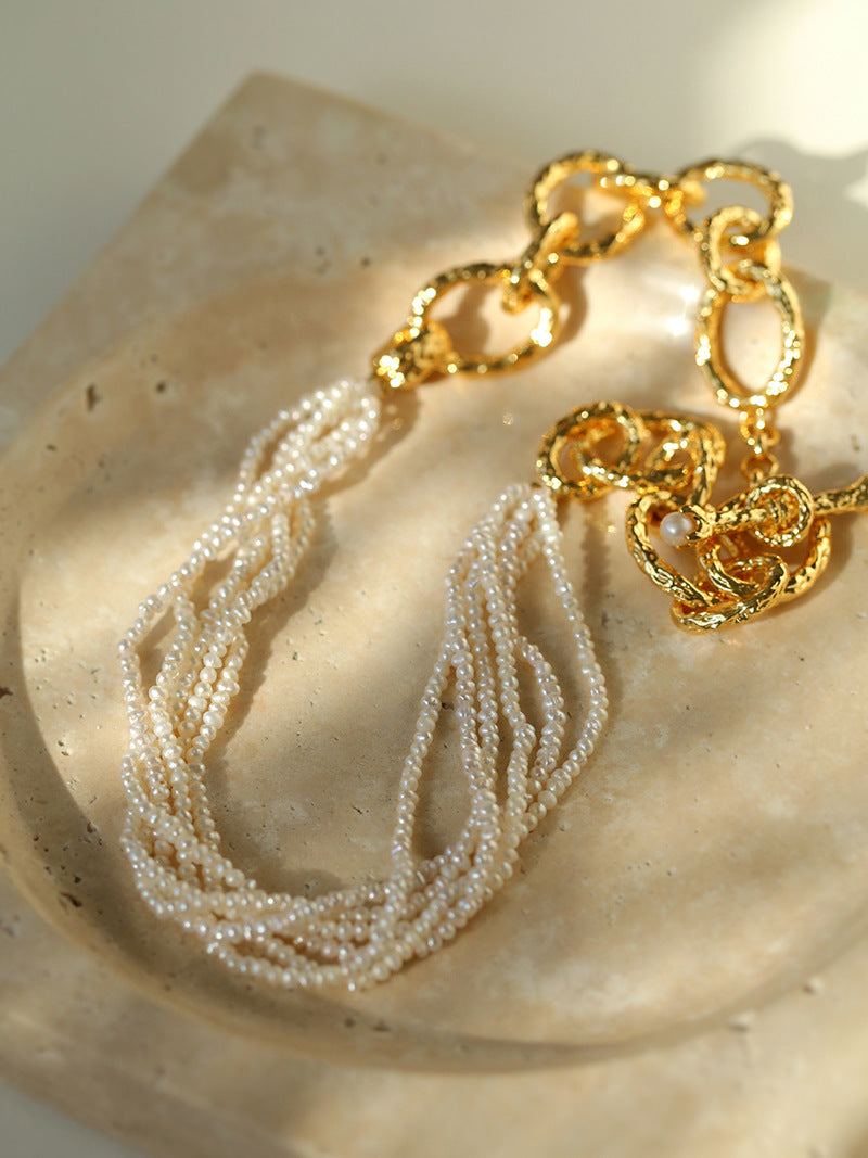 Gilded Grace Pearl Choker