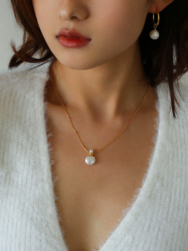 Baroque Pearl Perfume Pendant Necklace