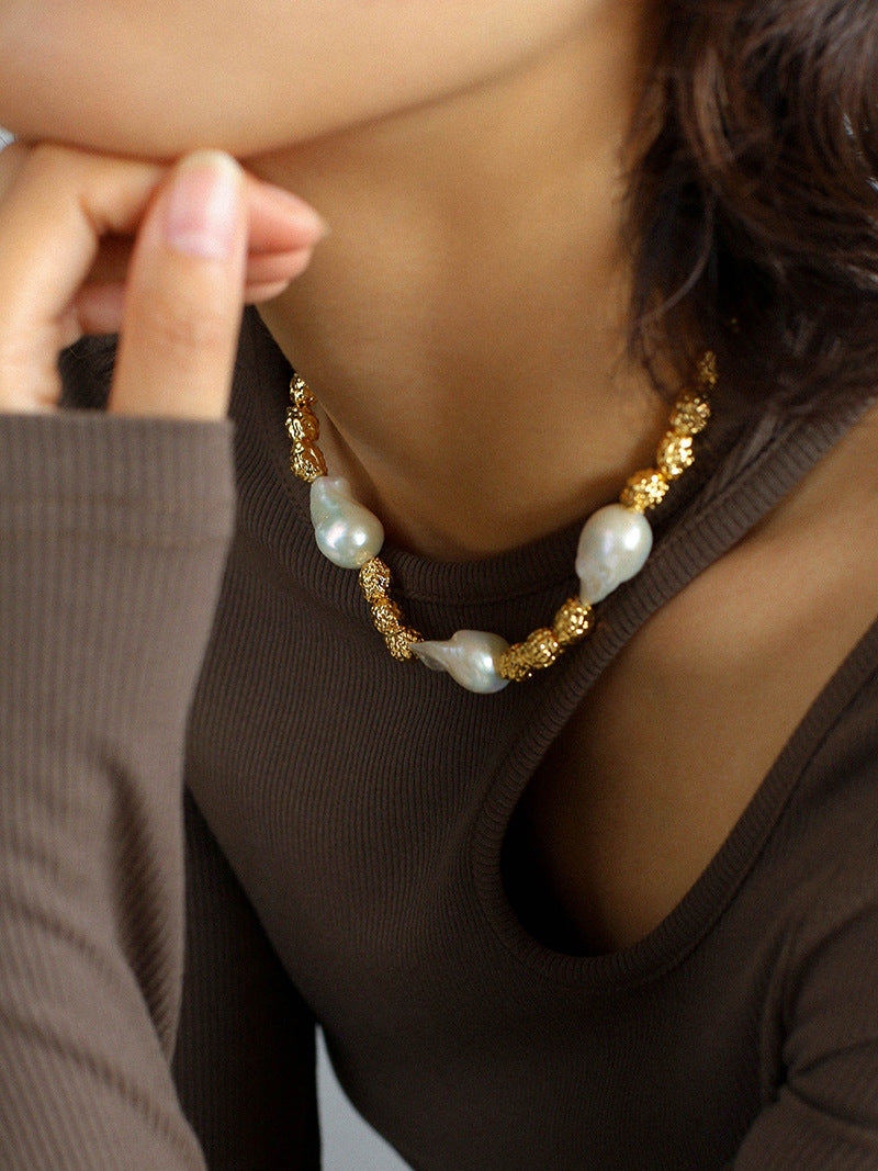Statement Baroque Pearl Necklace