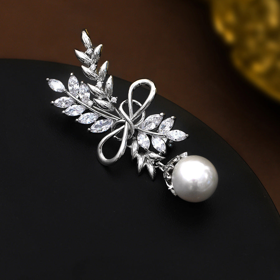 Wheat Sheaf Pearl Brooch
