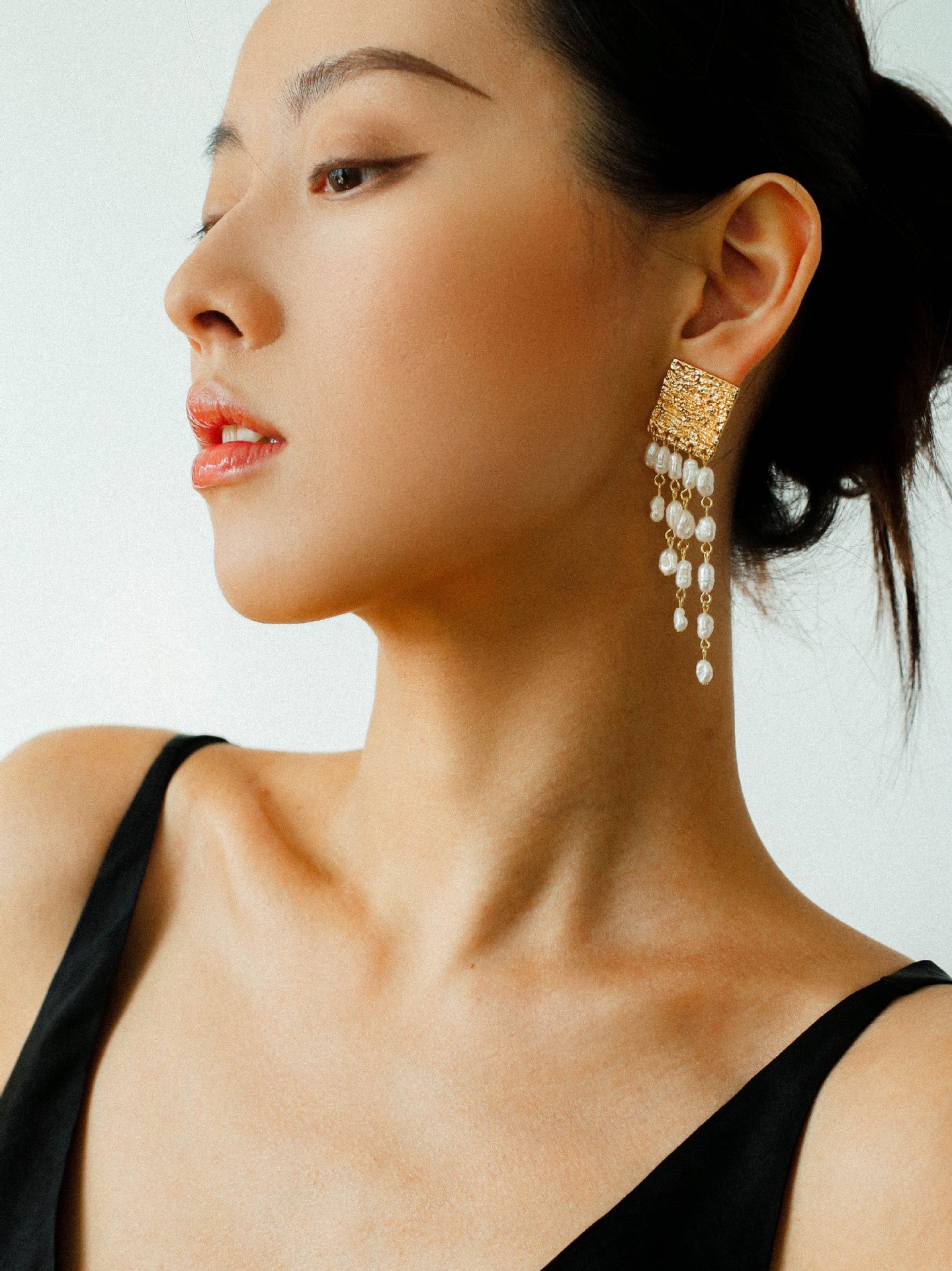 Molten Grace Pearl Tassel Earrings