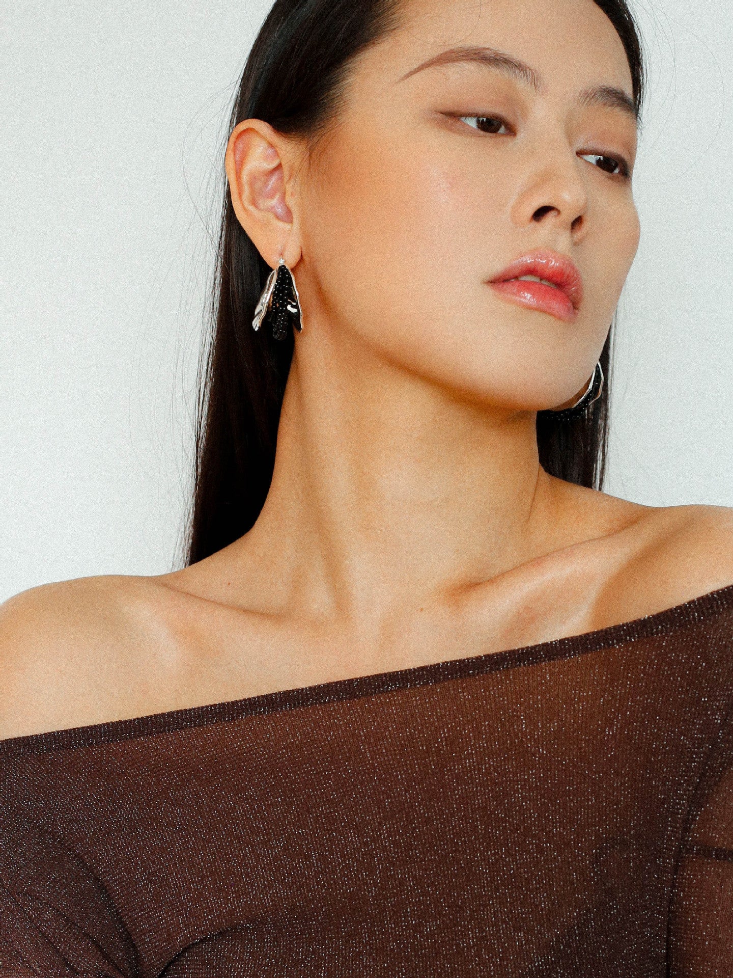 Ripple Shell Hoop Earrings