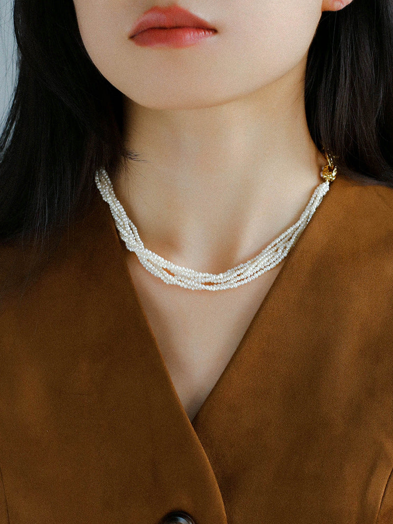 Gilded Grace Pearl Choker