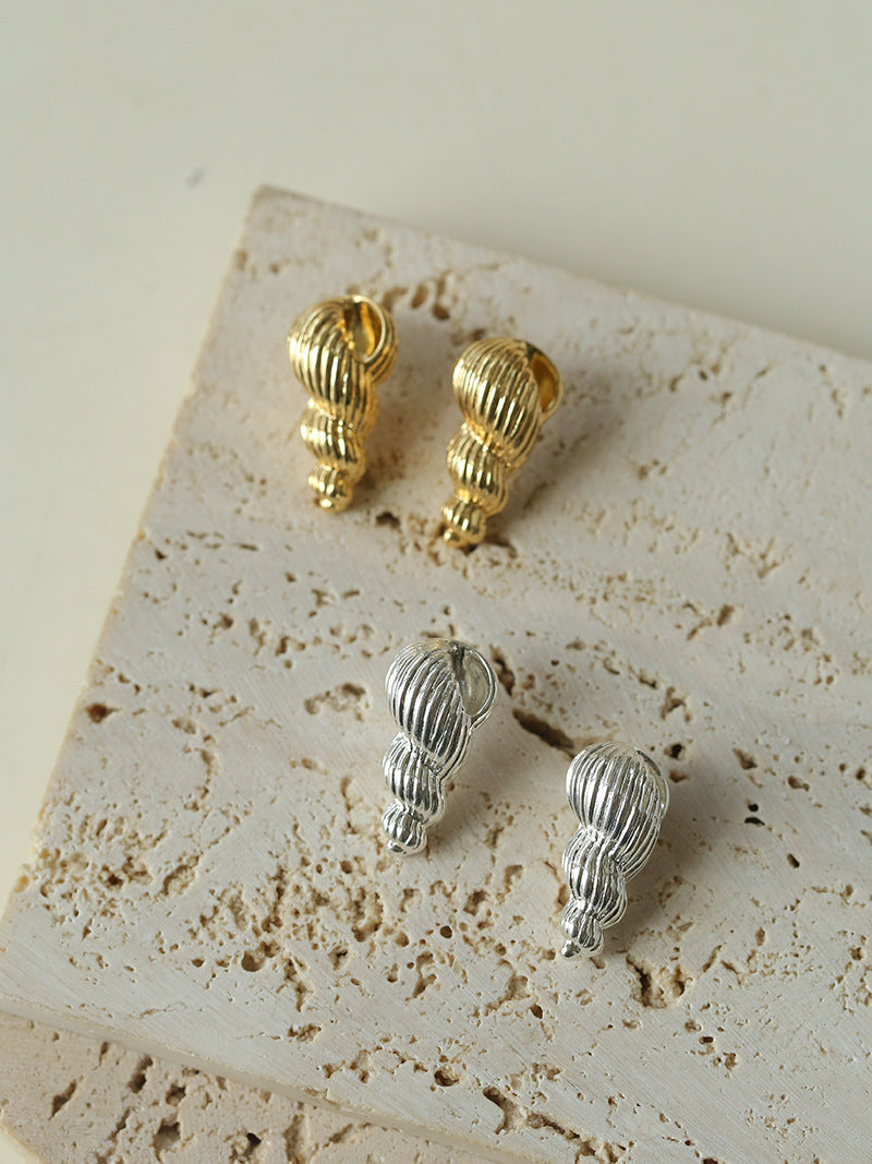 Minimalist Shell Flow Studs Earrings