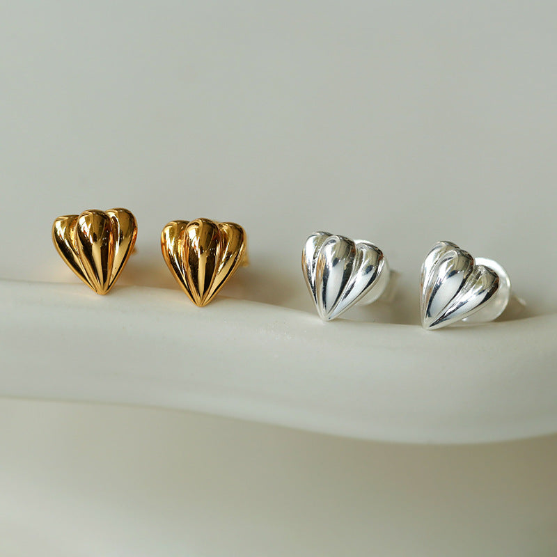 Puffed Heart Stud Earrings