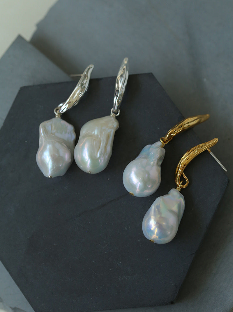 Willow Drop Baroque Pearl Earrings