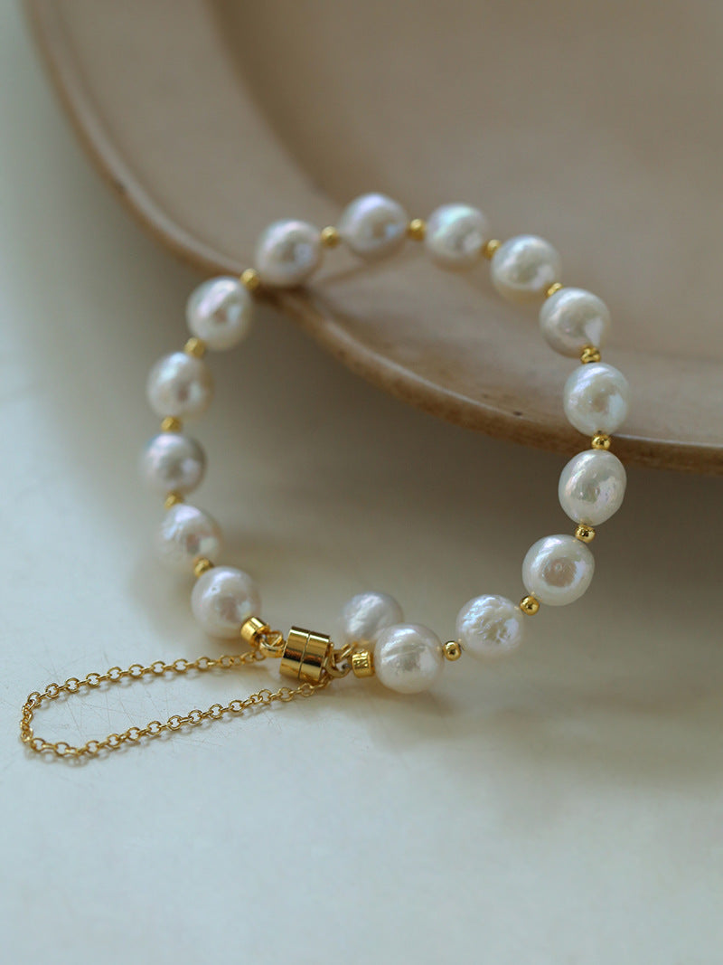 Minimalist Magnetic Clasp Wrinkled Pearl Bracelet