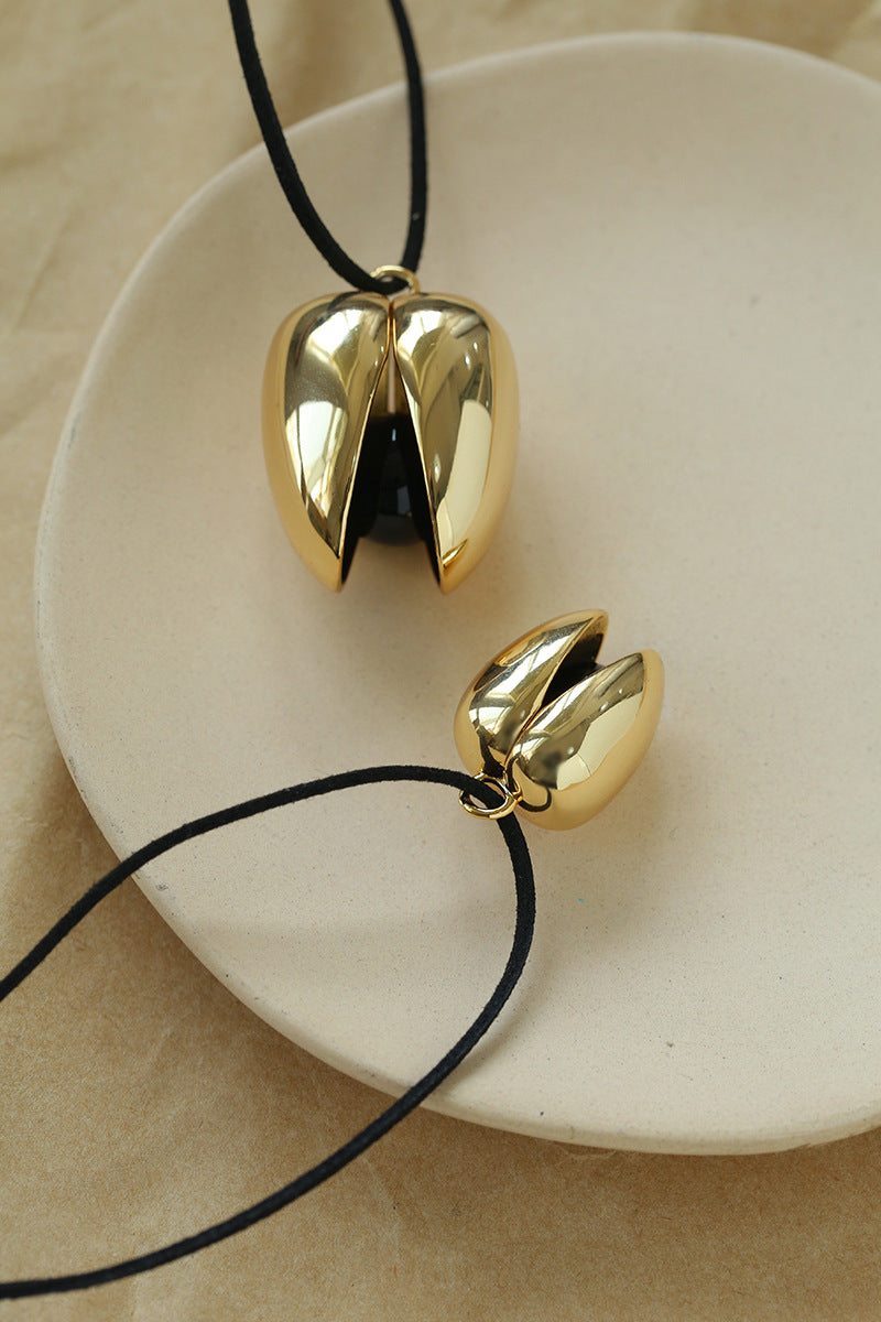Echo Bloom Pendant Necklace
