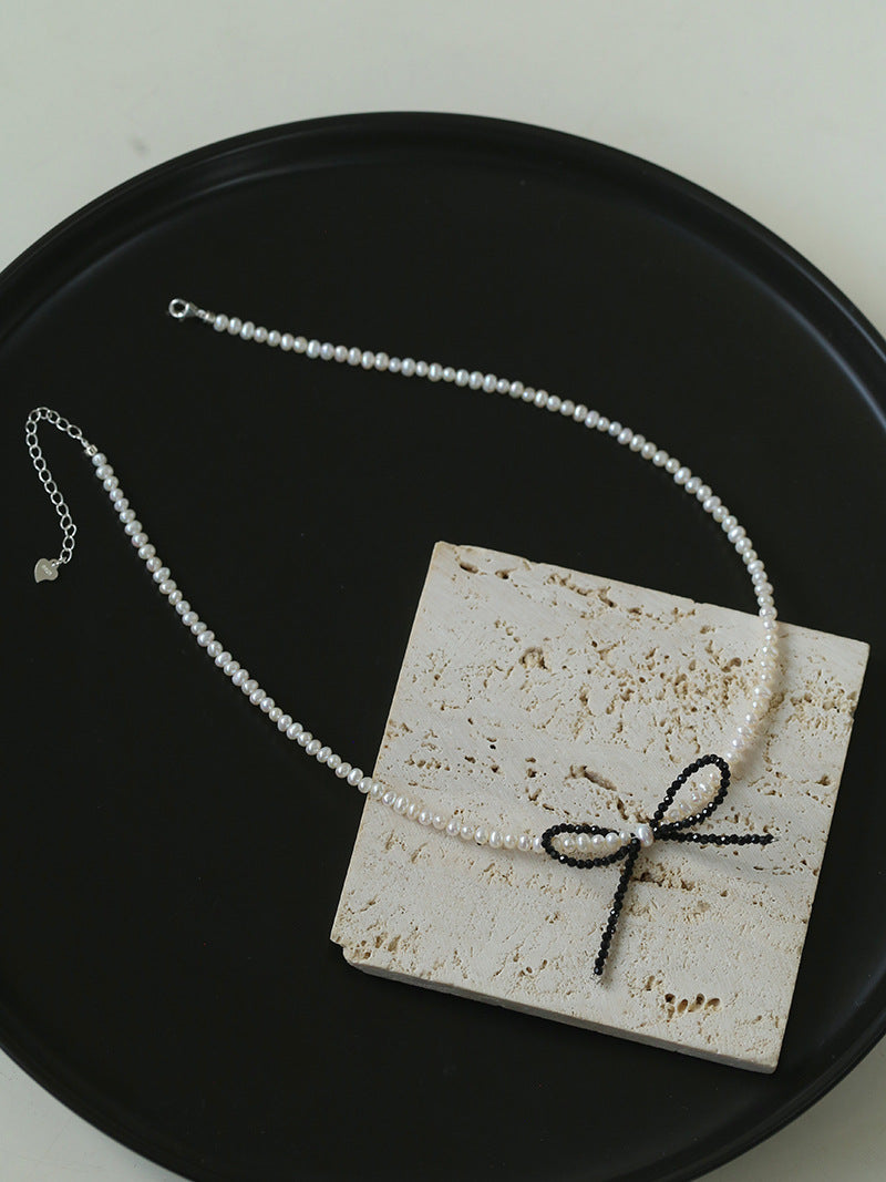 Rice Pearl & Black Spinel Bowknot Choker