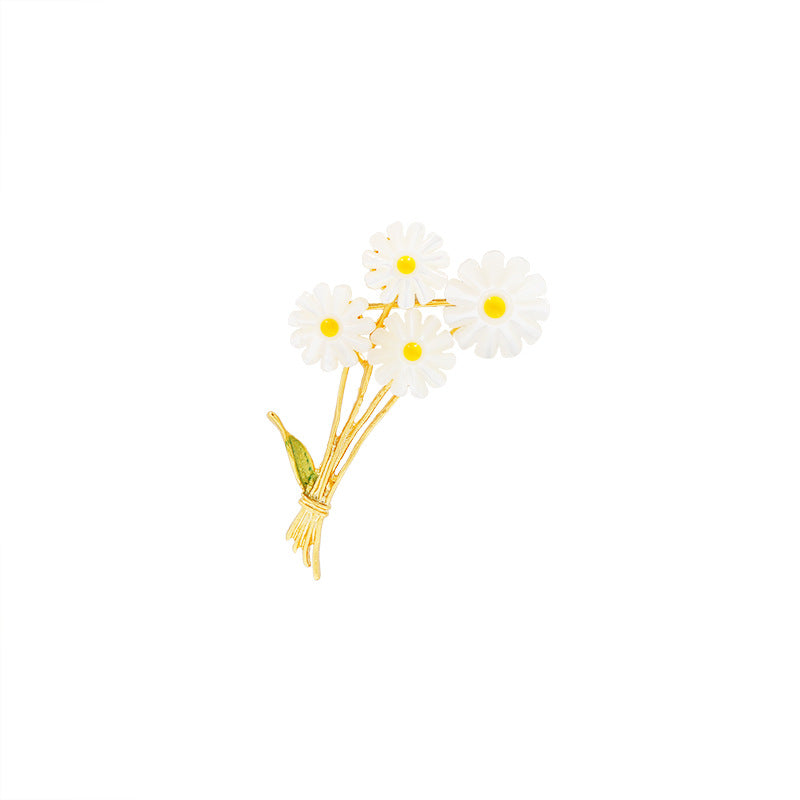 Mother-of-pearl Daisy Brooch